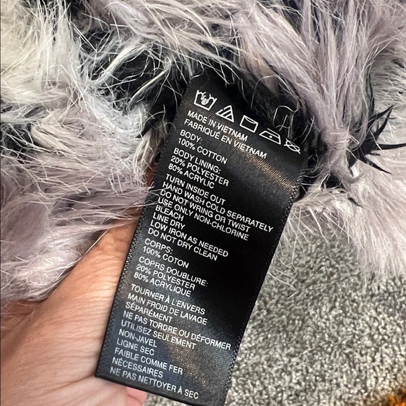 BDG REVOLVE Gray white faux fur button up denim, jean jacket size Small - Med - Picture 8 of 10